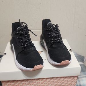 Fabletics Black and Pink Women's Sneakers